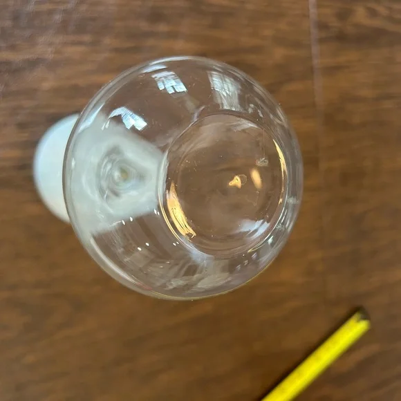 Clear Glass Hourglass with White Sand - Picture 4 of 5